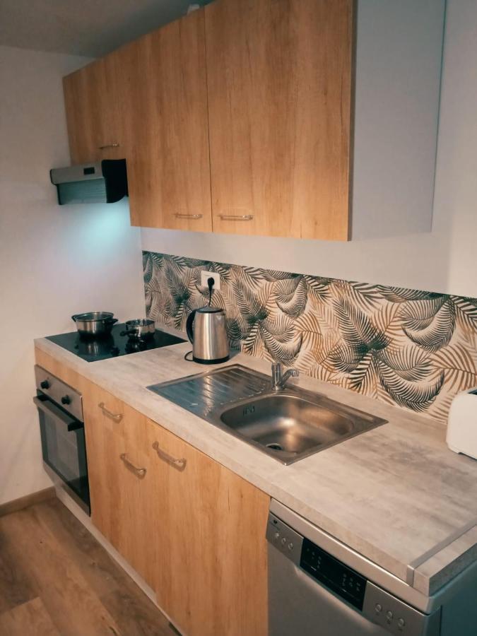 Cosy Et Moderne Centre Ville Gourin المظهر الخارجي الصورة